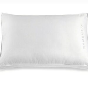 New Wamsutta Luxurious Extra Firm Support White Standard Pillow.
